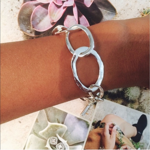 Boutique Jewelry - ✂️Organic Link Toggle Bracelet